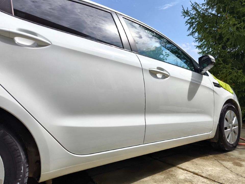 Прошелся полиролью Доктор Вакс — KIA Rio (3G), 1,6 л, 2014 года ...