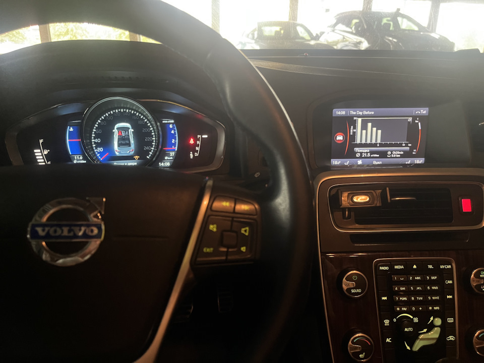 Поломка магнитолы и аккум часть 3 — Volvo S60 (2G), 2,5 л, 2011 года ...