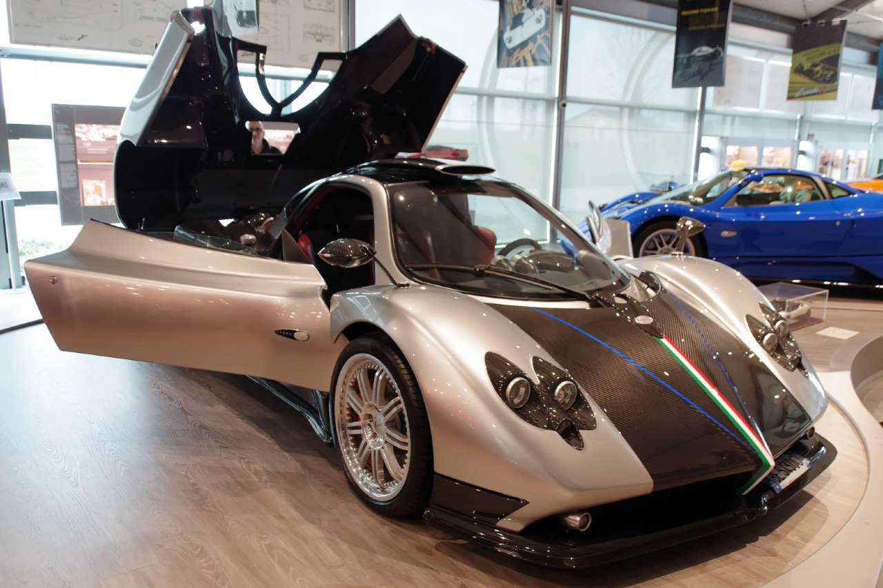 Pagani Huayra антикрылья