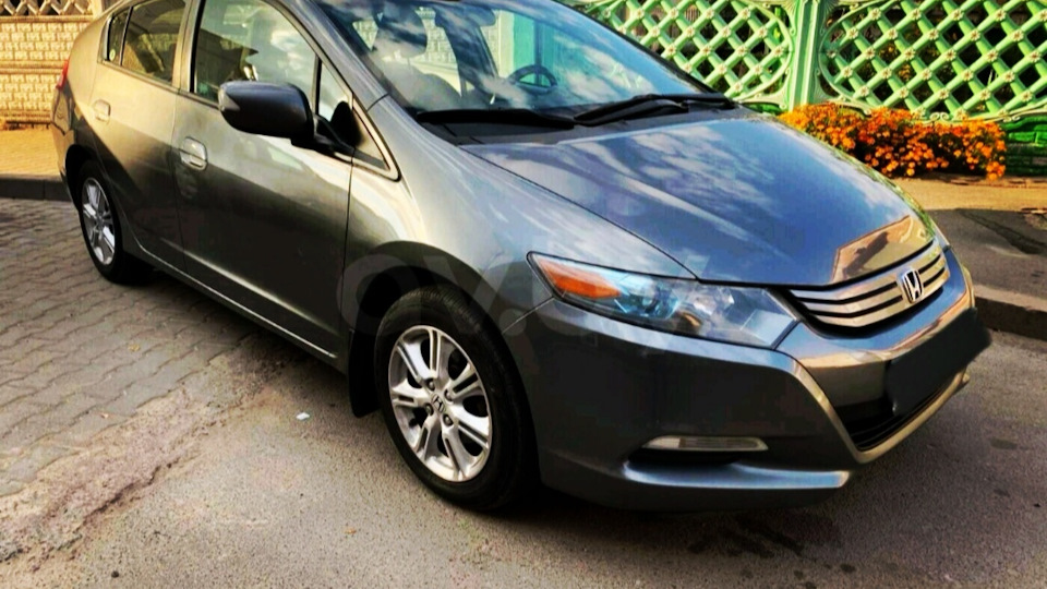 Honda Insight 2 поколение гибрид