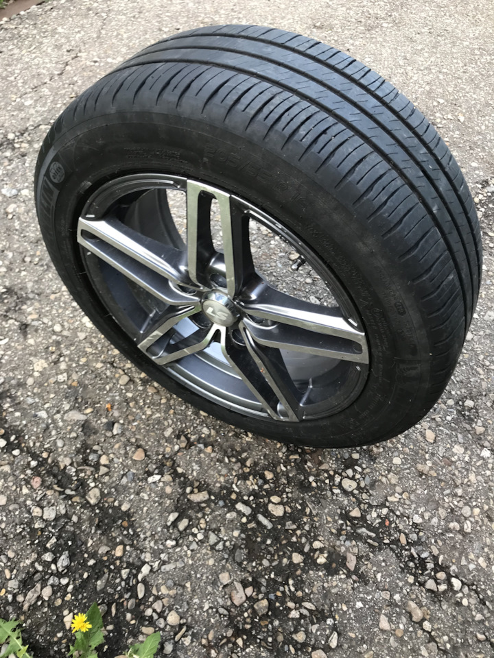 Шины летние Michelin 205/55 R16, литые диски 7Jx16 ET45 5x112 на Skoda ...