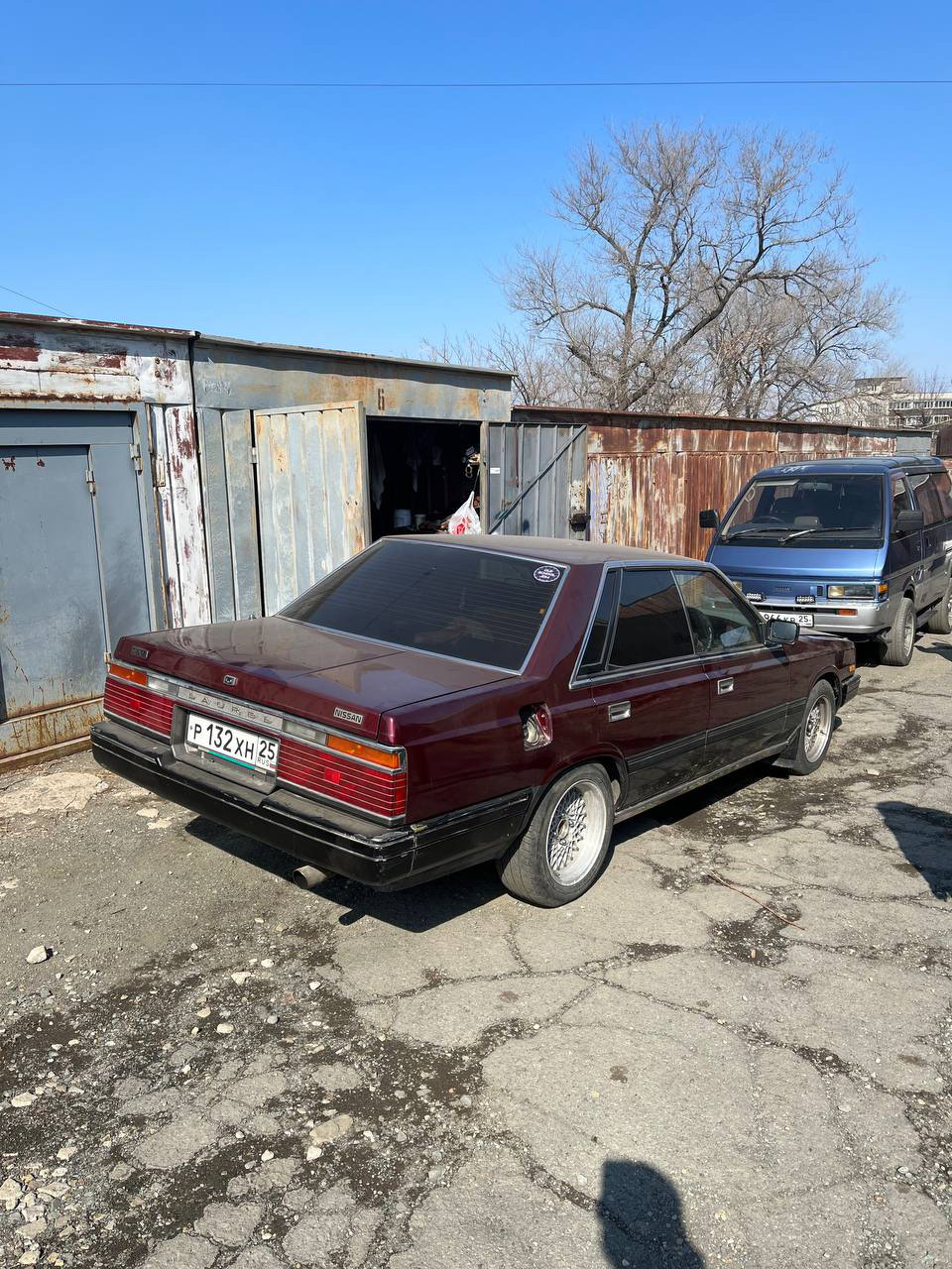 Интересная встреча — Nissan Laurel (C32), 1,8 л, 1987 года | встреча ...