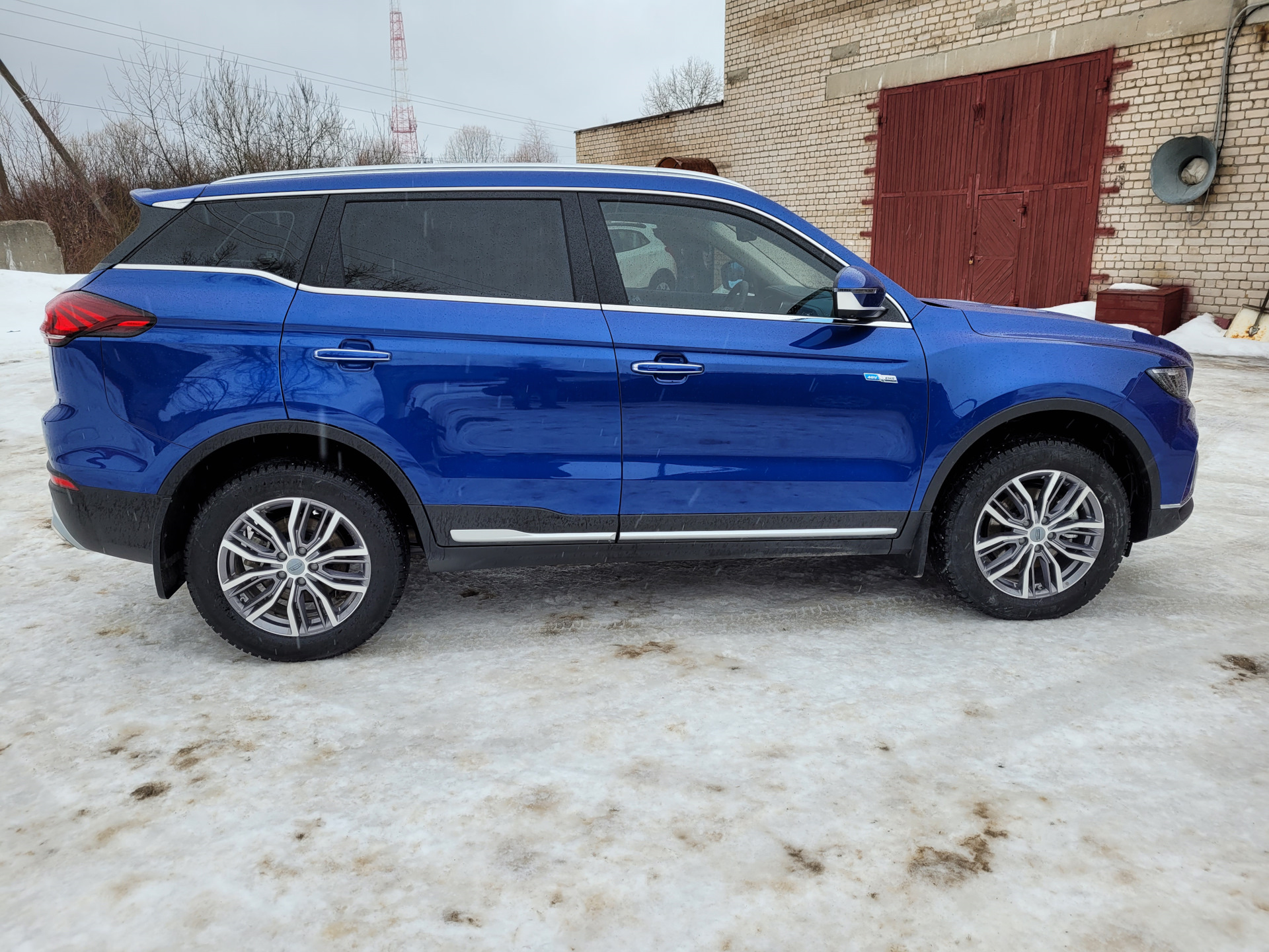 Каталог запчастей джили атлас. Диски на Geely Atlas Pro 2023. Запчасти Geely Atlas Pro 2023. М675нр761 Geely Atlas Pro.