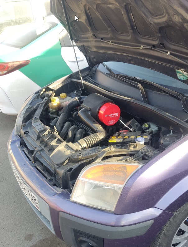 подкапотный огнетушитель — Ford Fusion, 1,6 л, 2007 года | своими ...