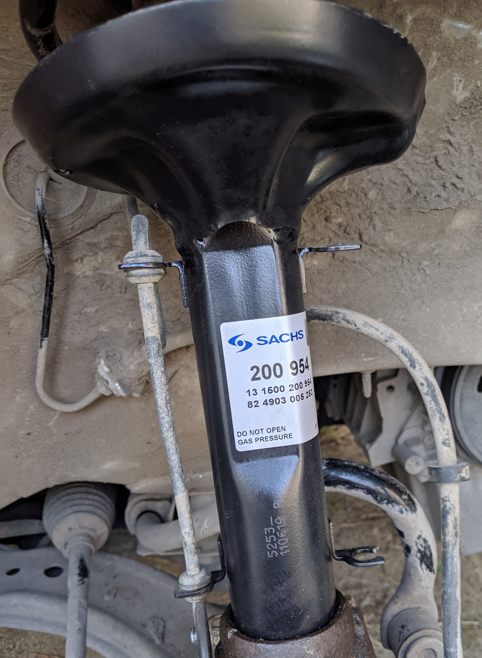 Фото в бортжурнале Volkswagen Golf Mk4. Запчасти на фото: 200954