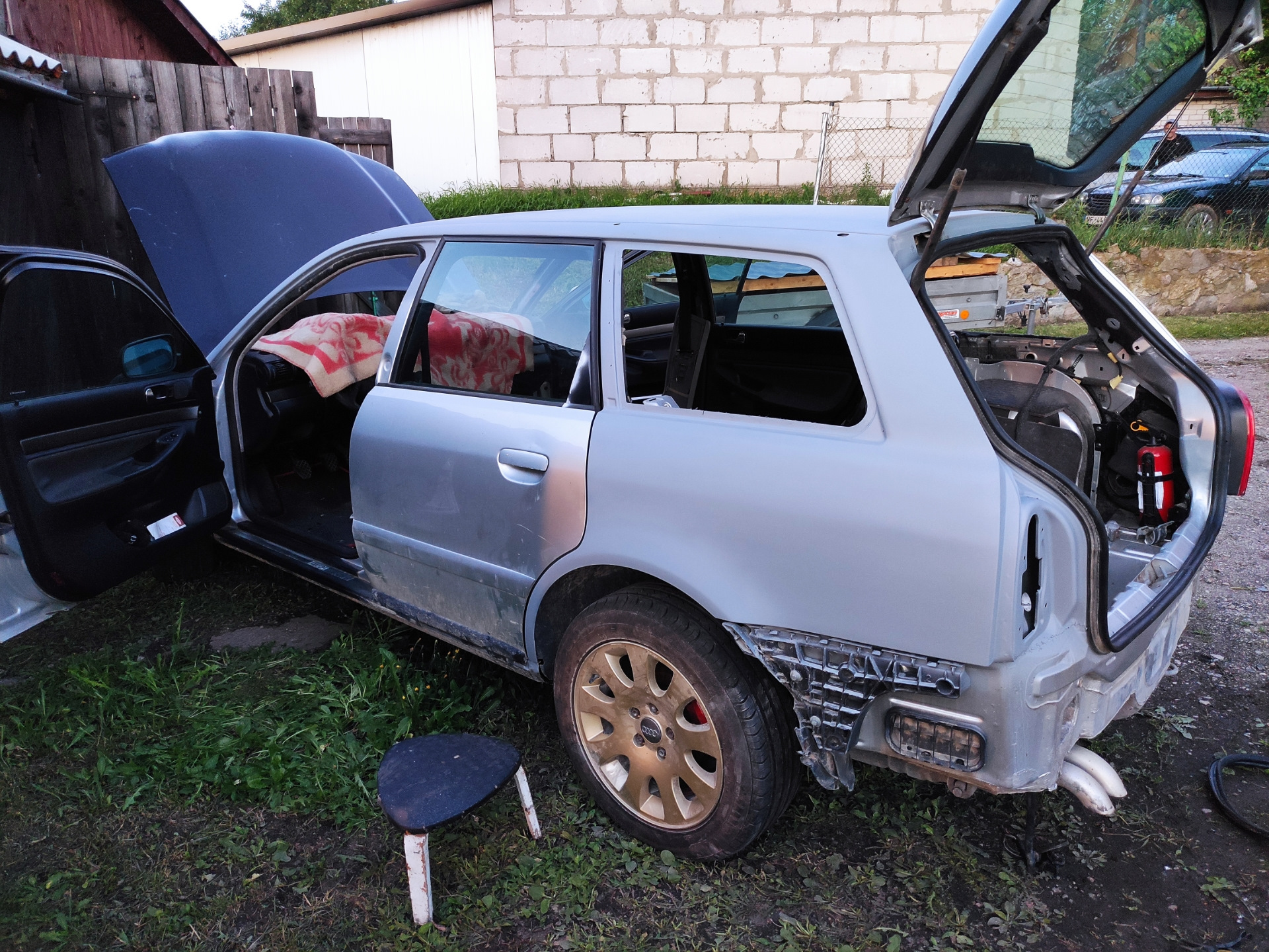 Кузов ч.3 — Audi A4 Avant (B5), 1,9 л, 2000 года | кузовной ремонт | DRIVE2