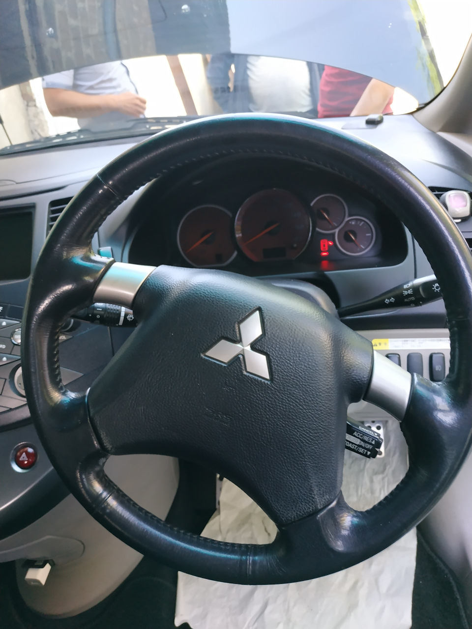 Покупка в Армении — Mitsubishi Grandis, 2,4 л, 2006 года | покупка машины |  DRIVE2