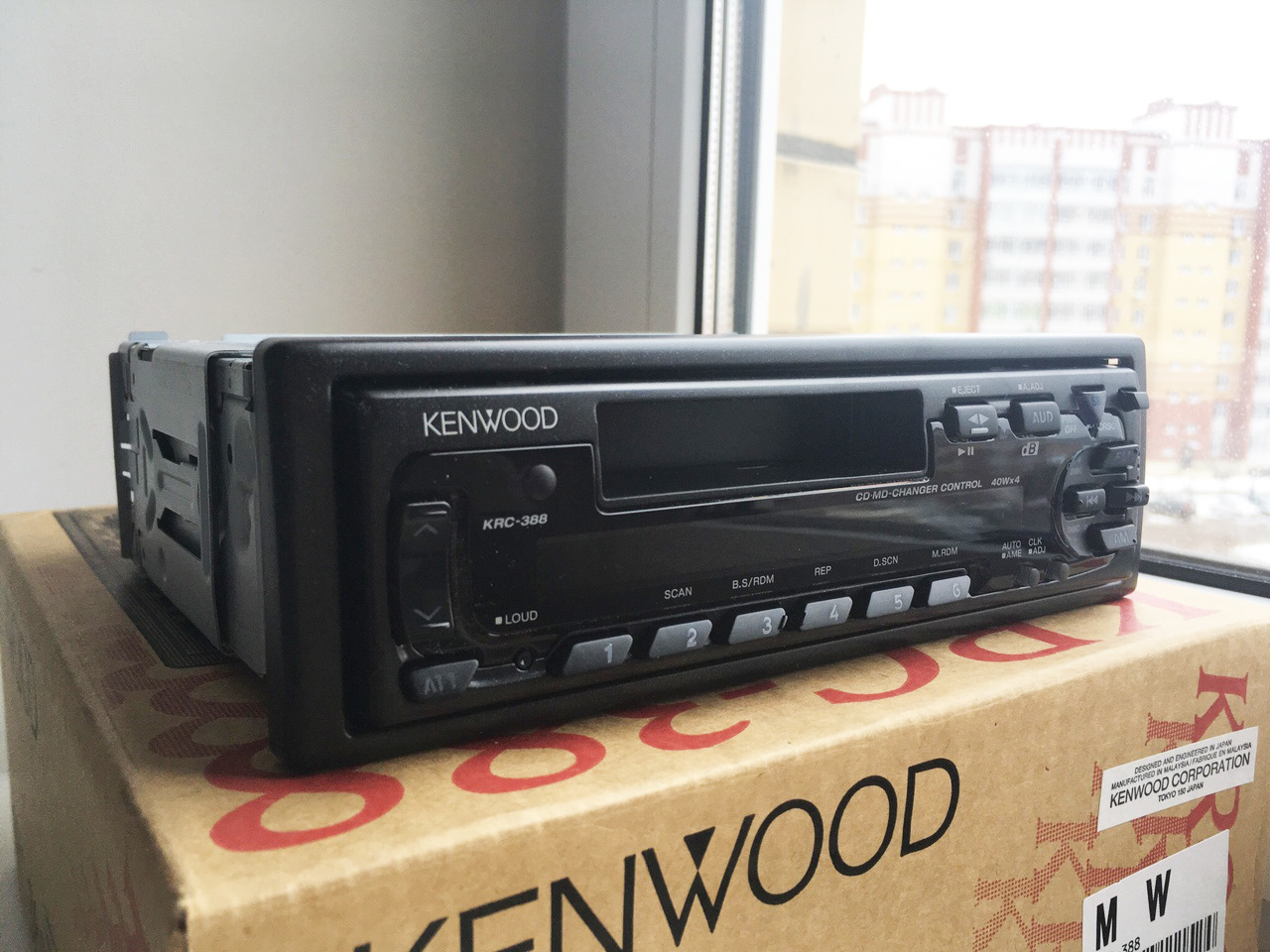 C r c видео. Kenwood KRC 388. Кассетная автомагнитола Kenwood. Kenwood KRC-4902. KRC 255 Кенвуд.