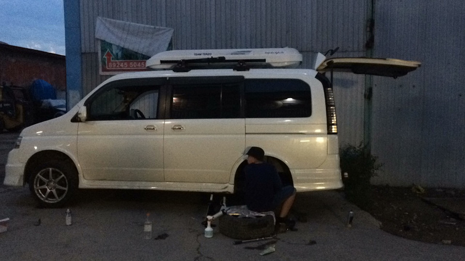 Фото в бортжурнале Honda Stepwgn (2G)