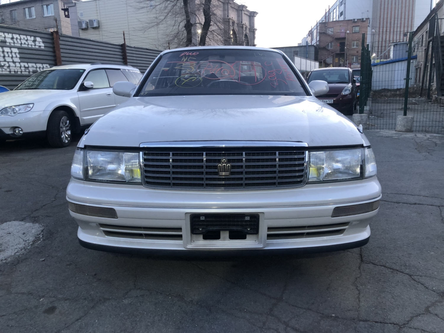 Краун Роял салон