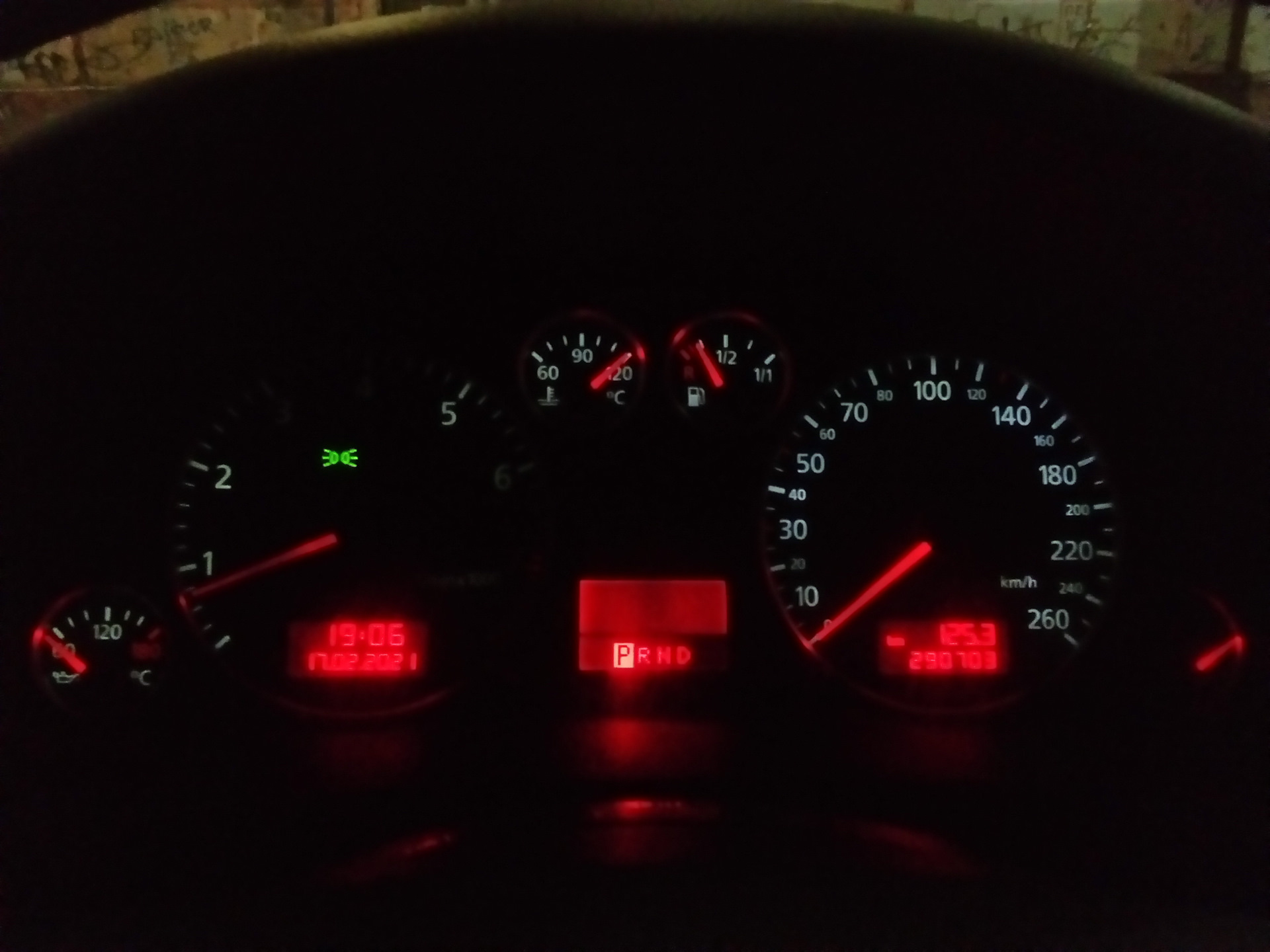 Замена приборной доски ауди А6 С5 — Audi A6 (C5), 2 л, 2002 года ...