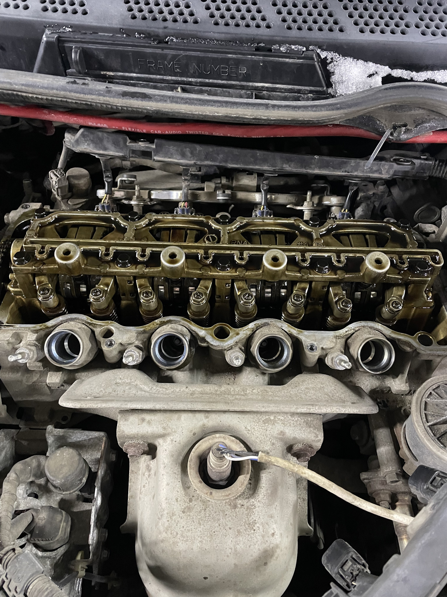 Регулировка клапанов, замена подшипника натяжителя — Honda Civic 4D (8G ...