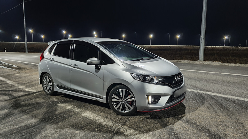 Honda Fit Gk5 Rs Dikaya Poltoraha Drive2