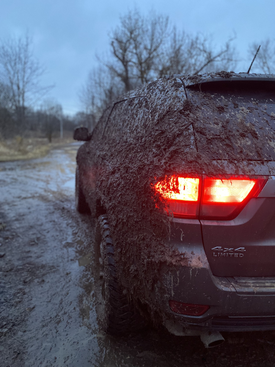 Веселые покатушки в Разметелево. Установка лебедки — Jeep Grand Cherokee  (WK2), 3 л, 2012 года | тюнинг | DRIVE2