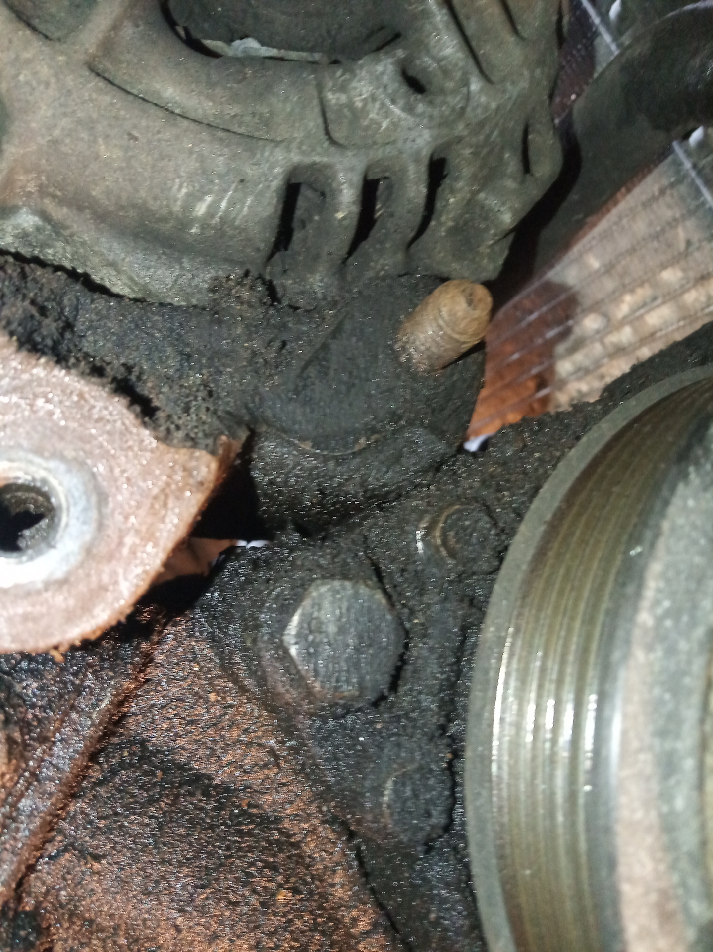 Как снять генератор Ситроен Ксара 1.9 турбодизель 1999 — Citroen Xsara ...