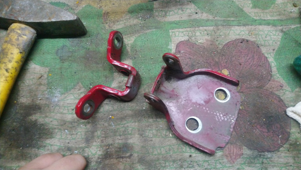 Ремонт дверной петли civic eg — Honda Civic Hatchback (5G), 2,4 л, 1992 ...