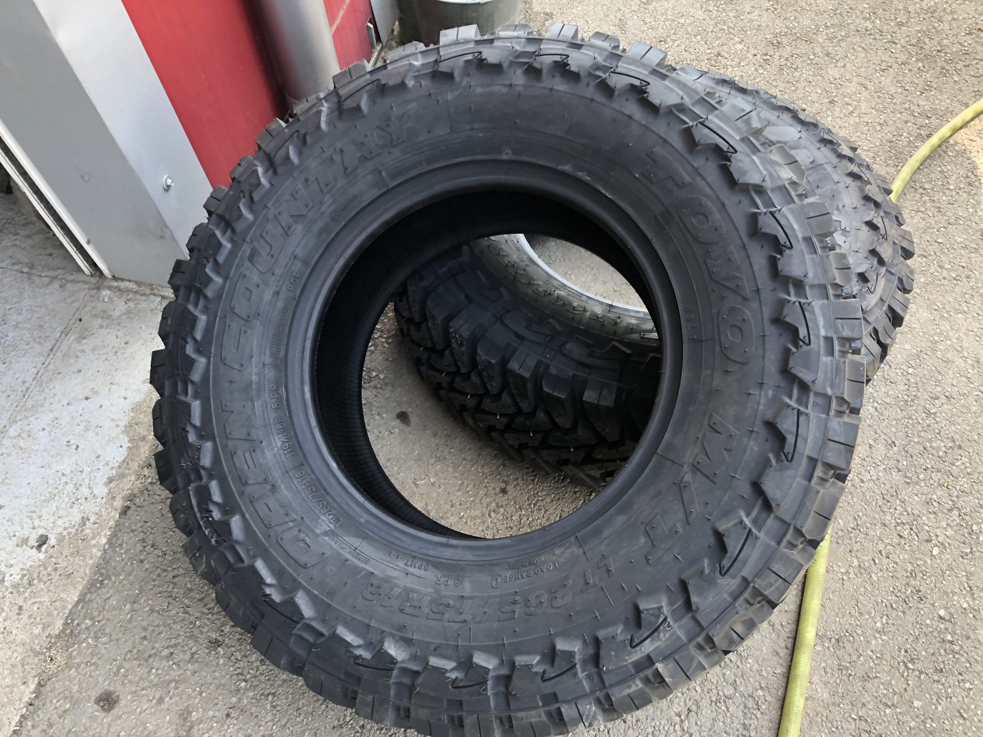 Новая резина Toyo Open Country 265/75/R16 — Land Rover Discovery II, 2 ...