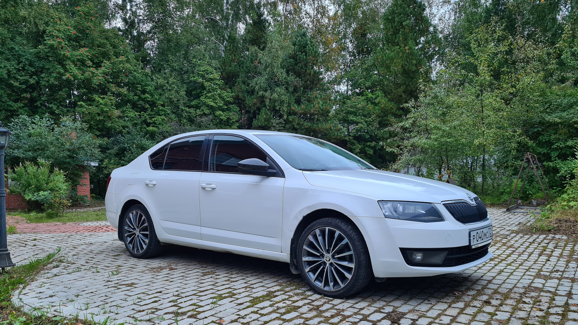 4 dsg. октавия 245/40. 4 dsg. 4 dsg. диски skoda octavia hockey edition.