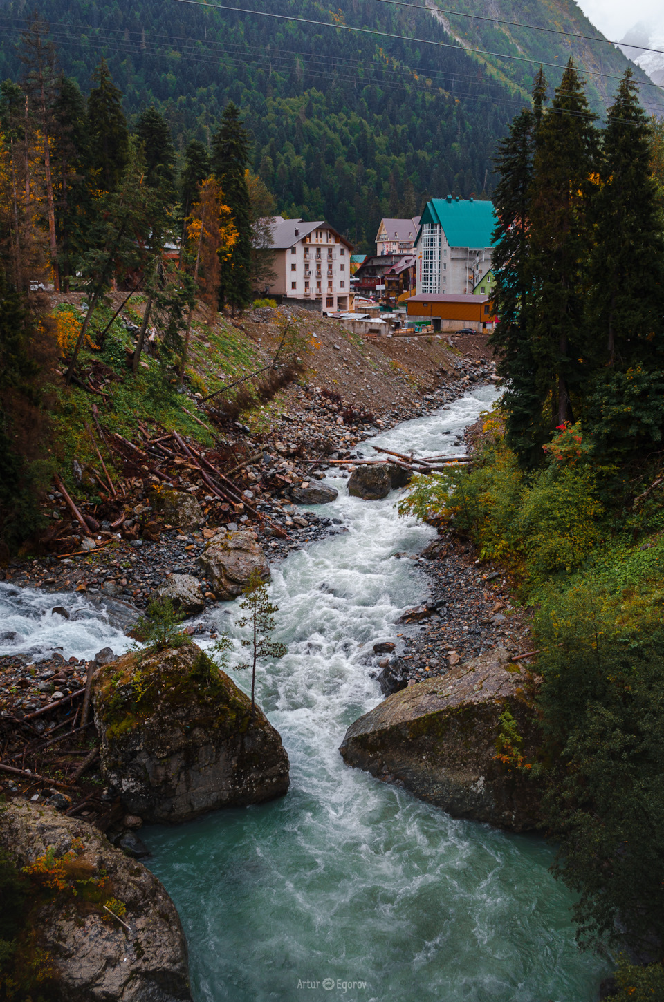 Xf53Skj3WL2pqWO5QsnojB8Ofns 960 дождь в домбае что делать