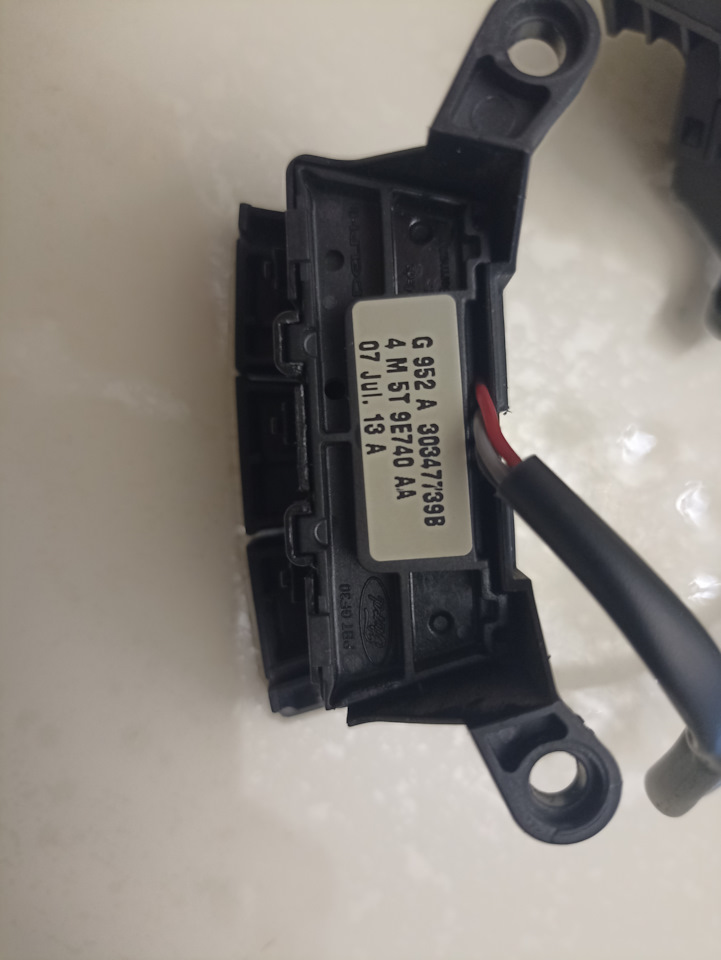 Кнопки круиза на форд фокус 2. Оригинал Форд, не Китай на Ford Focus II ...