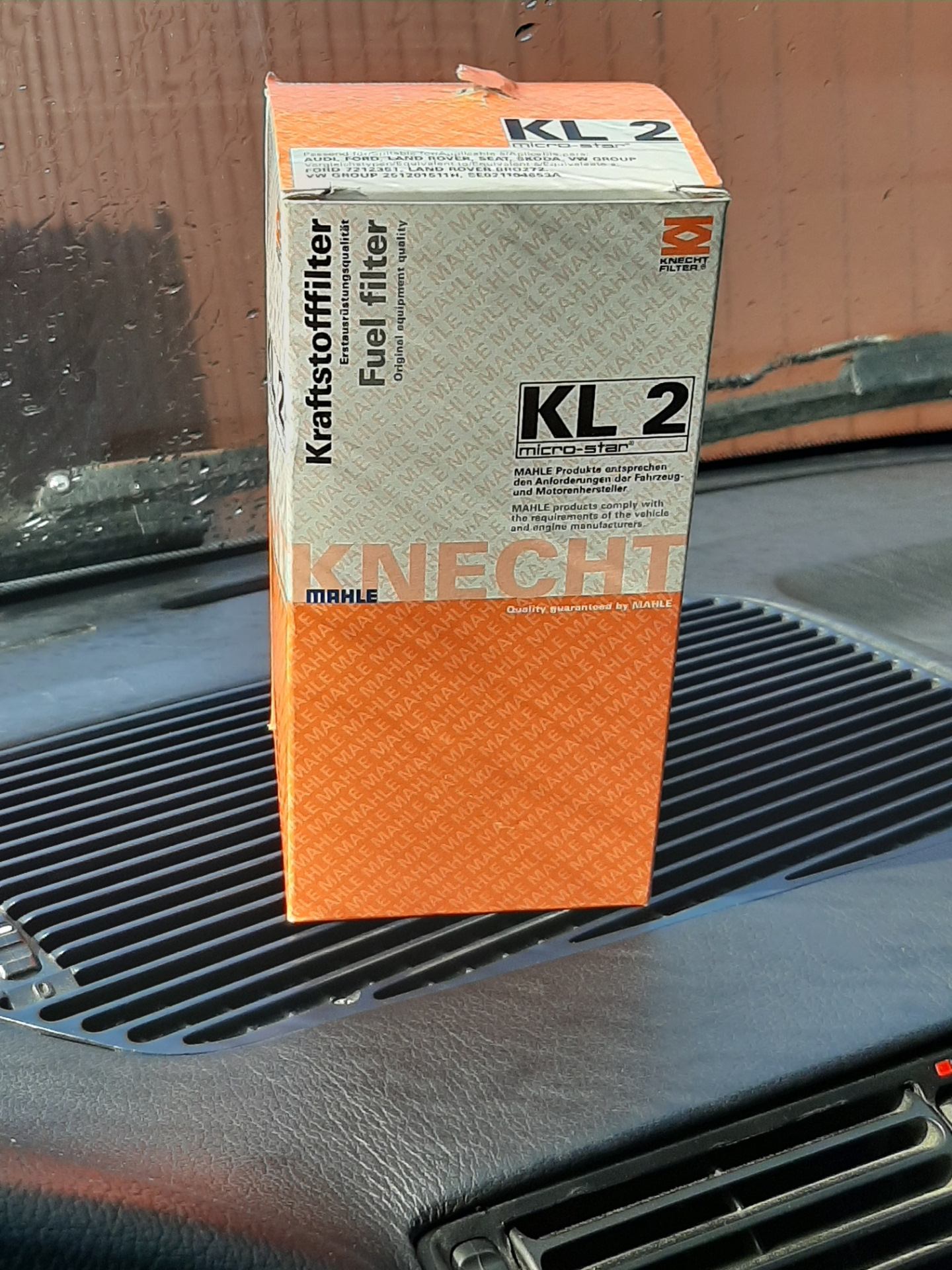 Ремонт дверной петли Town Ace — Toyota Master Ace Surf, 2 л, 1989 года ...