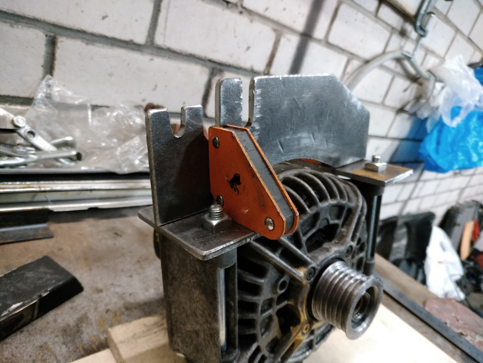 Регулировка и чистка свечей зажигания. — Opel Astra H, 1,4 л, 2010 года ...