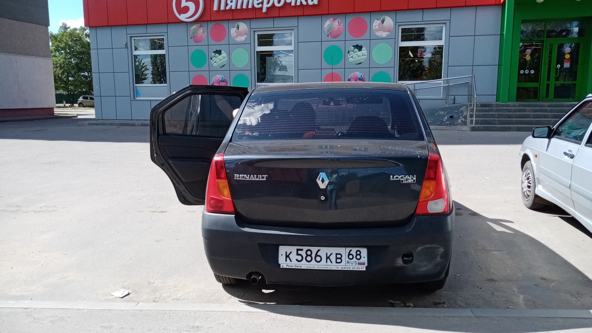 Renault Logan (1G) 1.4 бензиновый 2007 | Легендарное корыто на DRIVE2