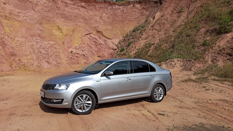 Skoda Rapid Шкодник 1.4 турбо
