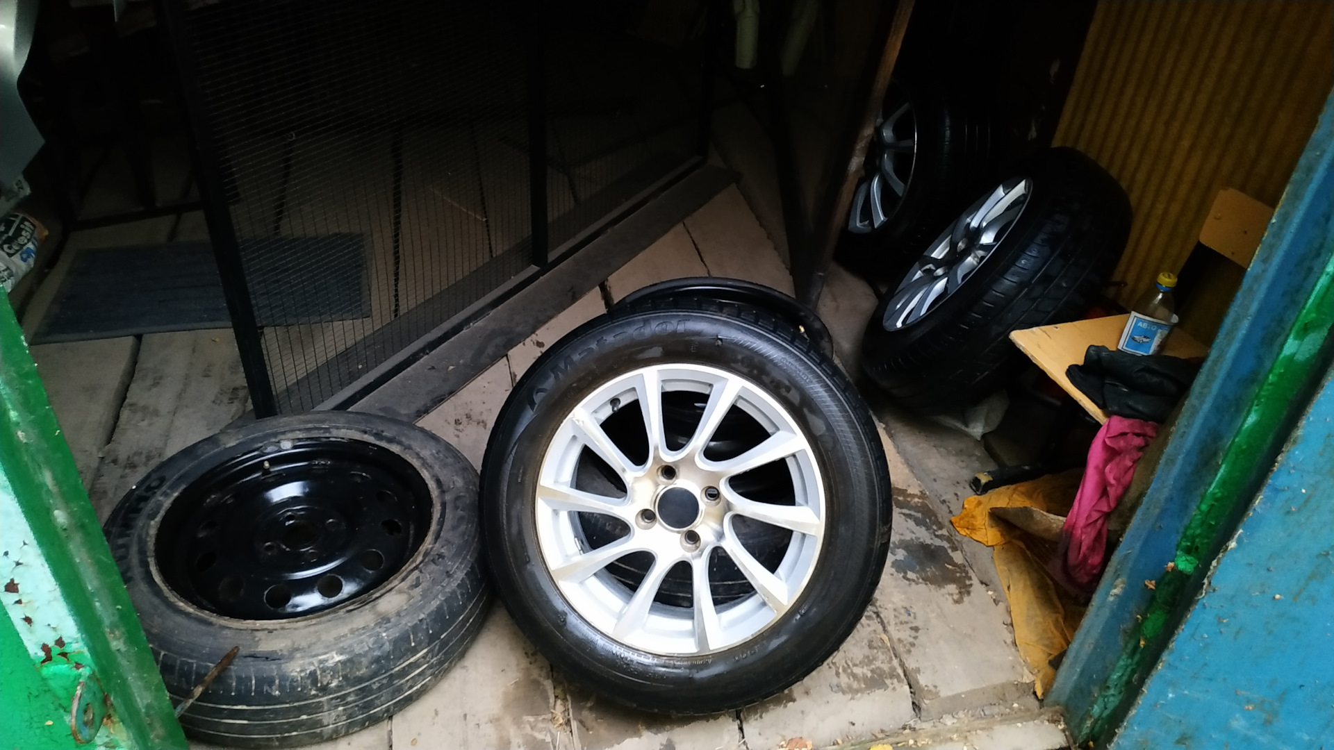 Купил б.у диски R15 на зиму — Hyundai Solaris, 1,6 л, 2014 года ...