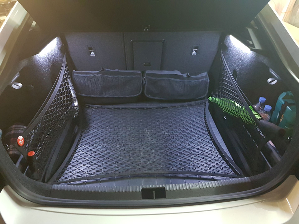 Да будет свет — Skoda Octavia A7 Mk3, 1,4 л, 2018 года | электроника ...