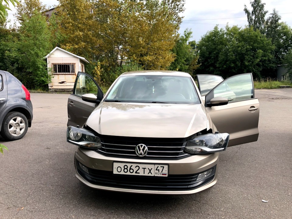 Volkswagen Polo Exclusive черный