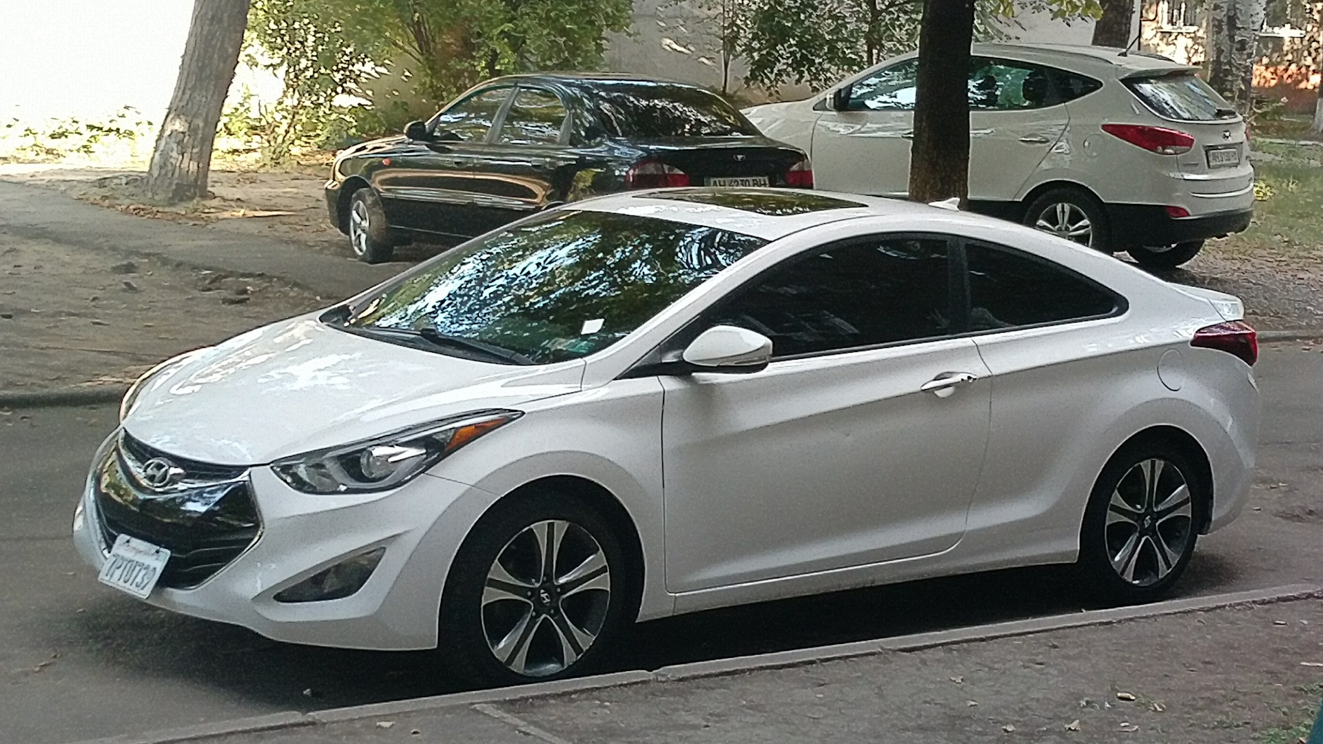 Hyundai Elantra Coupe 2.0 бензиновый 2014 | 