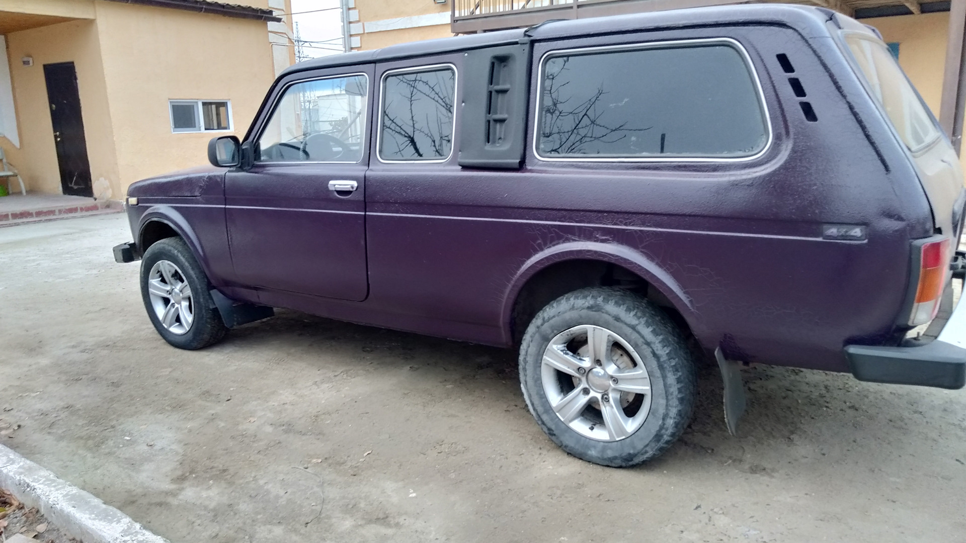 Lada 2329 1.7 бензиновый 2004 | Нива пикап газ-бензин на DRIVE2