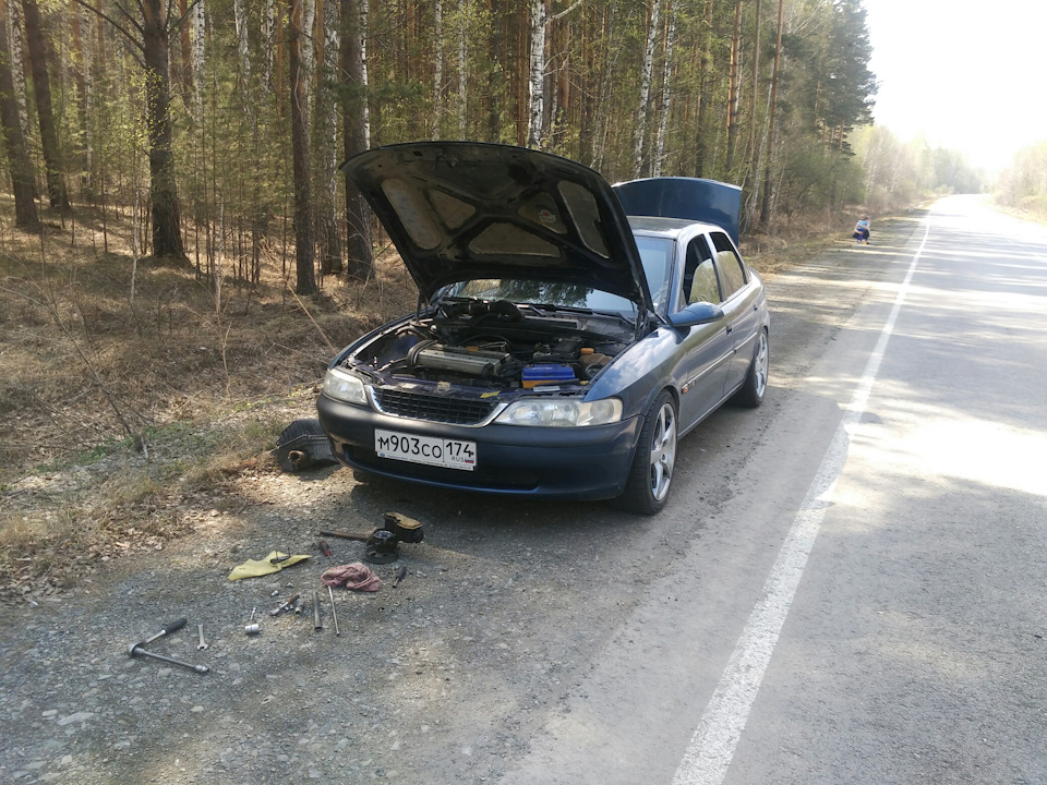 Давление в шланге обратки Гур — Opel Vectra B, 2 л, 1997 года | поломка ...