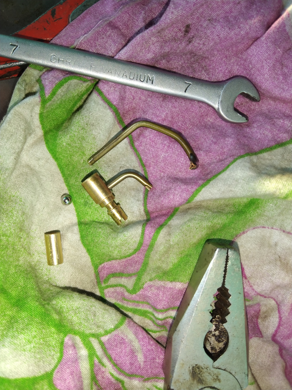 Доработка распылителя карбюратора в ВАЗ 2104 — Lada 21043, 1,5 л, 2003 ...