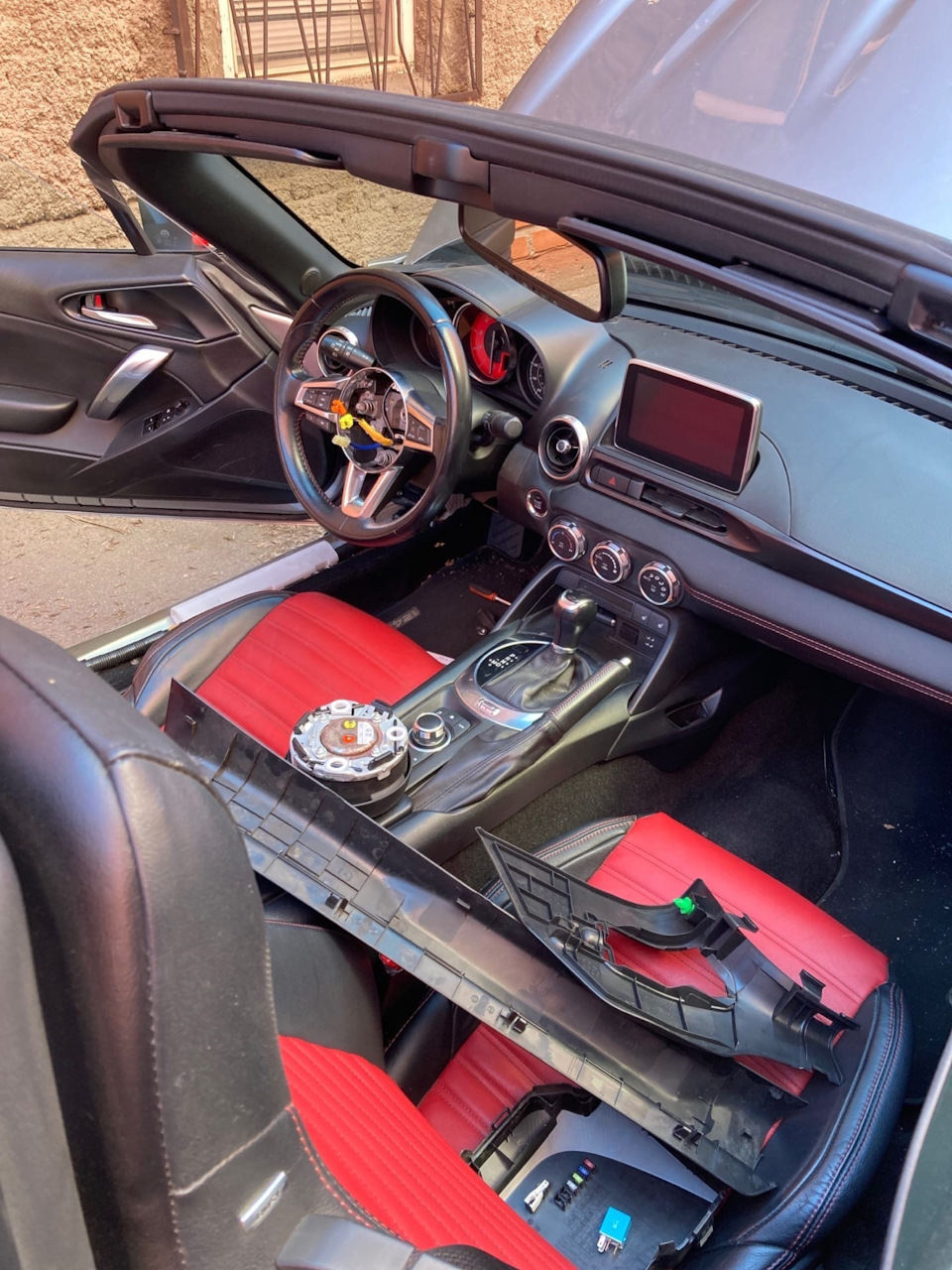 Ремонт клаксона — FIAT 124 Spider, 1,4 л, 2016 года | электроника | DRIVE2