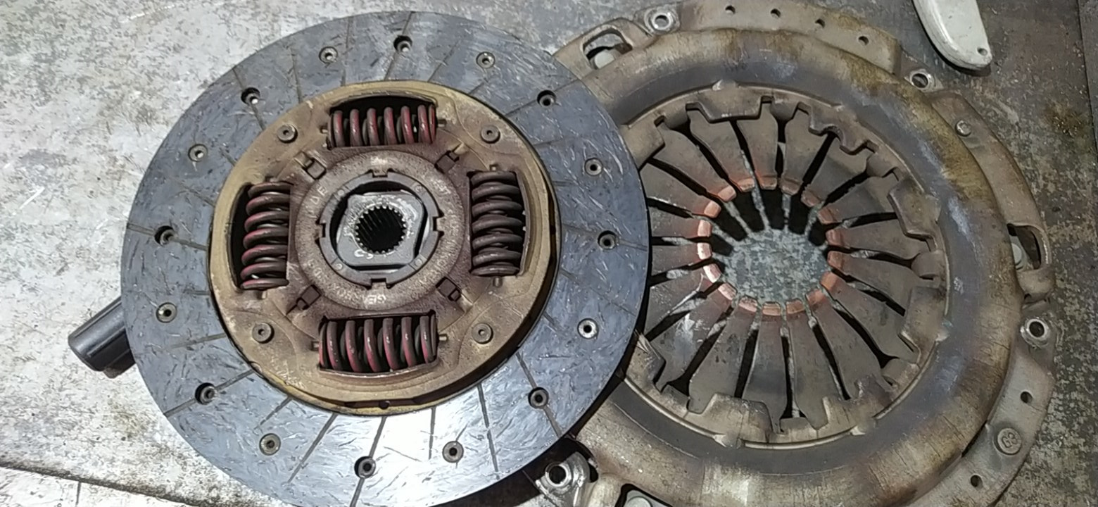 Замена сцепления из за того что зашумел выжимной подшипник — Daewoo Nexia (N150), 1,6 л, 2012 ...