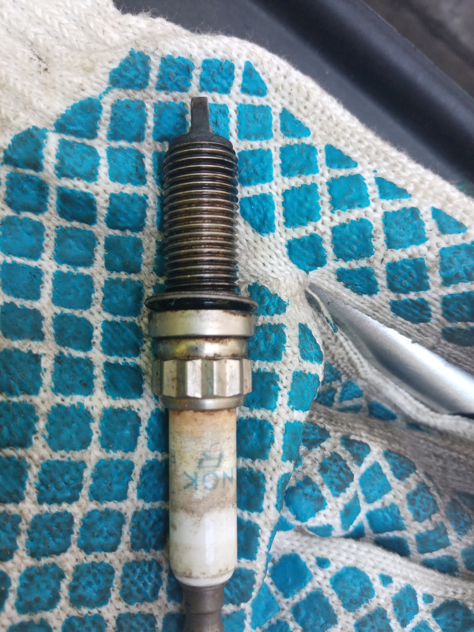 Фото в бортжурнале Peugeot 308 (1G)