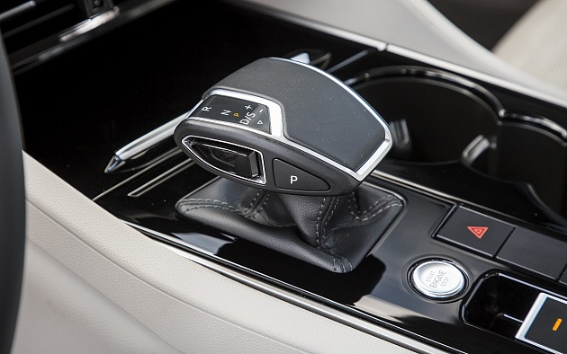 Фото в бортжурнале Volkswagen Touareg (3G)