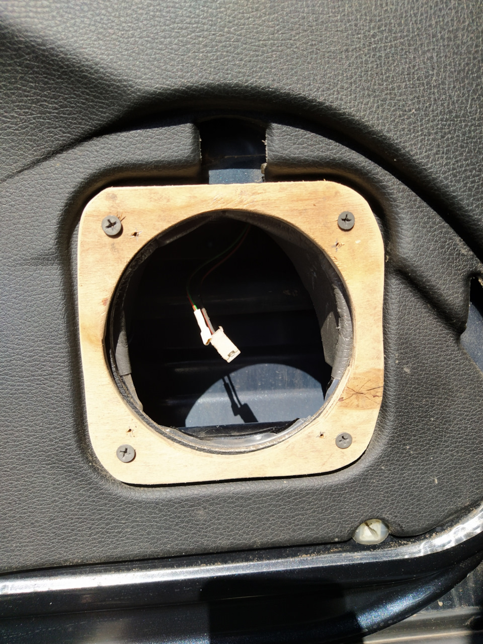 XiAAAgIcl A 960 16 динамики в передние двери прайд