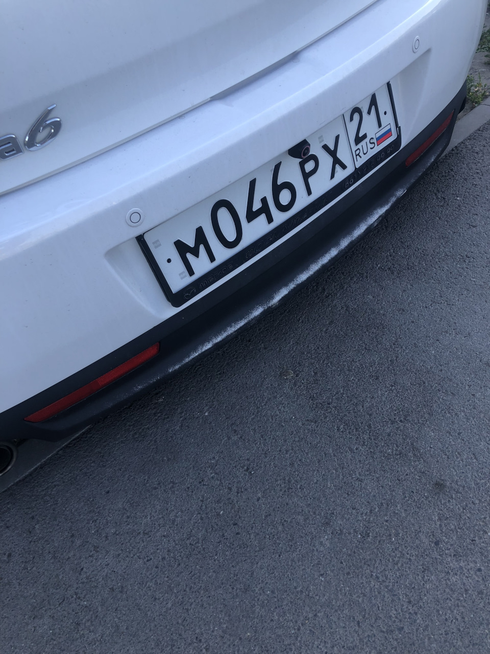 Освежил фартук заднего бампера — Mazda 6 (2G) GH, 2,5 л, 2011 года ...