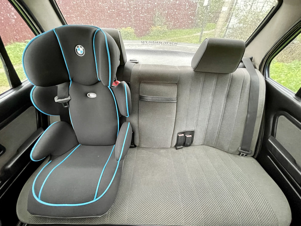 Детское кресло bmw junior seat 2 3