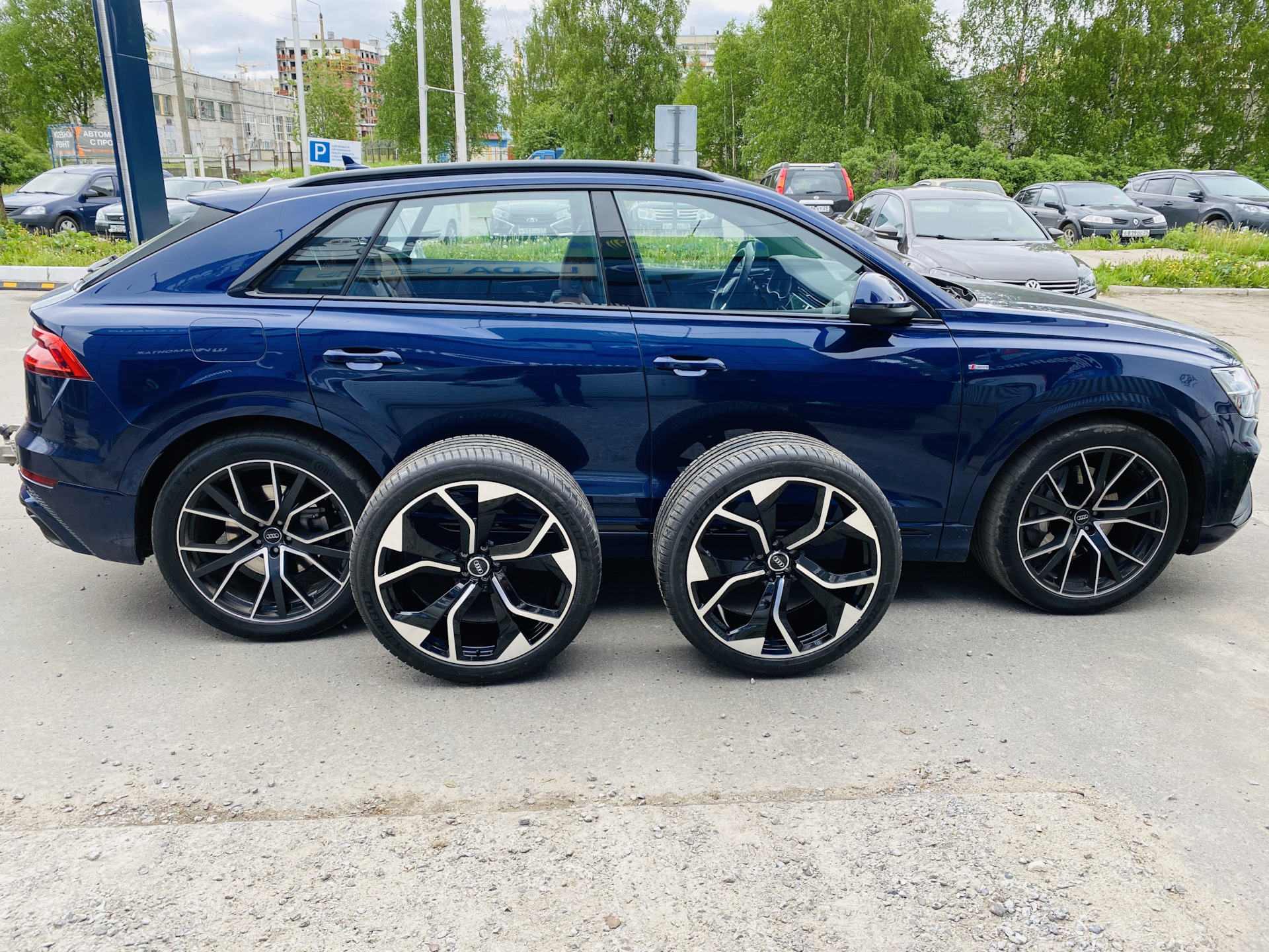 Диски 23. Диски Ауди q8. Колеса Audi q8 r22. Audi q5 8r sq5 r20. Диски Ауди q8 r22.