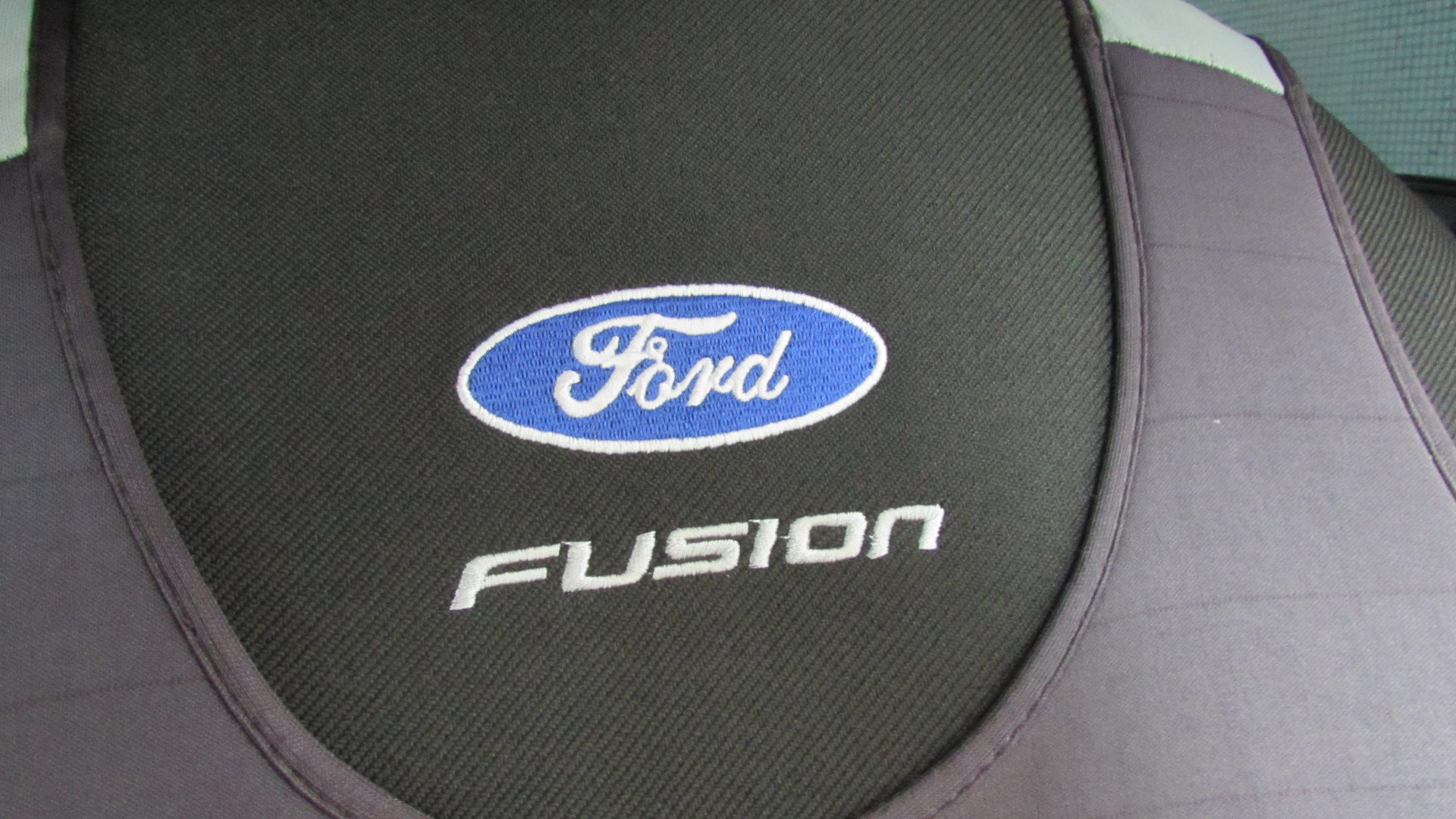 Чехлы — Ford Fusion, 1,4 л, 2006 года | аксессуары | DRIVE2