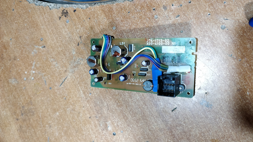 Фото в бортжурнале Subaru Legacy (BL/BP)