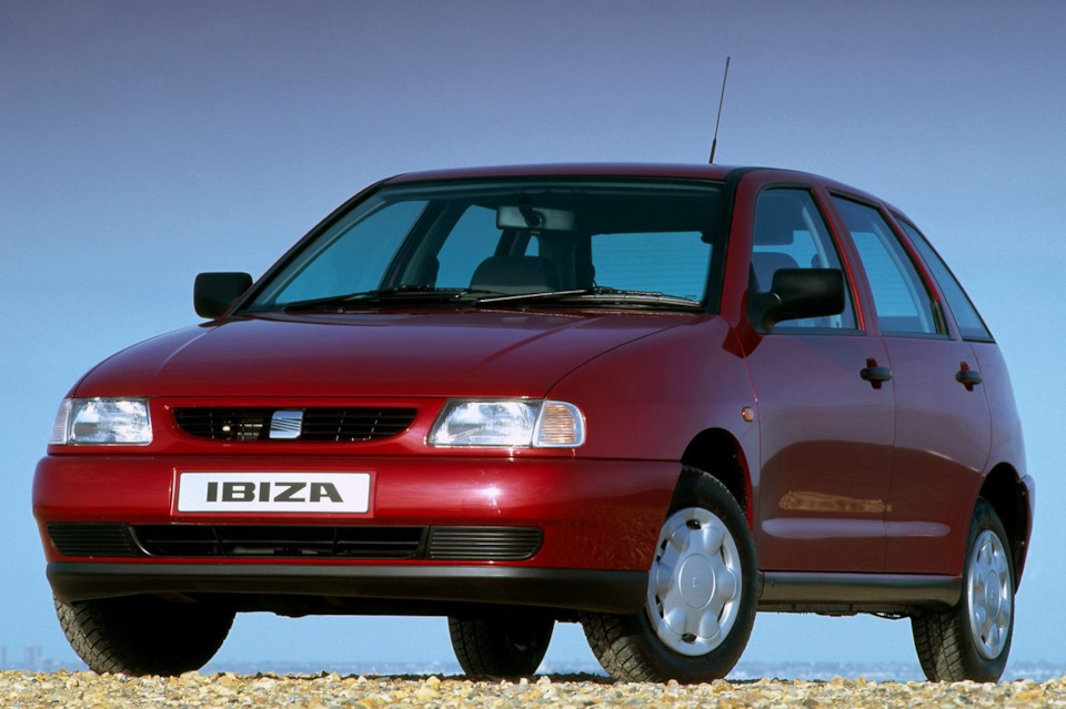 Seat Ibiza 1,4 aex 1996 год. Не заводится, стреляет в трубу. Установка ...