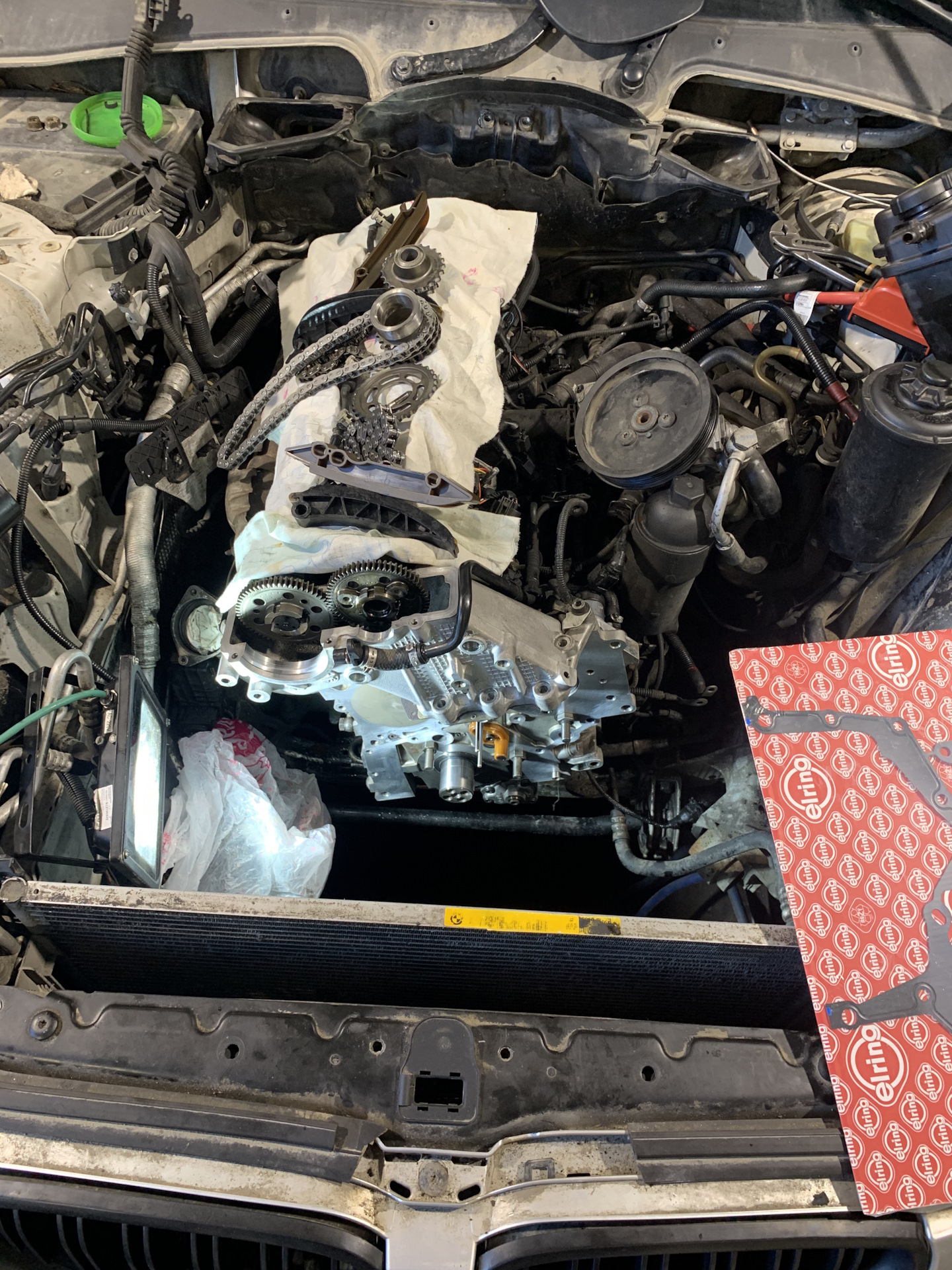 Замена цепей м57 — BMW 5 series (E60), 3 л, 2007 года | визит на сервис ...