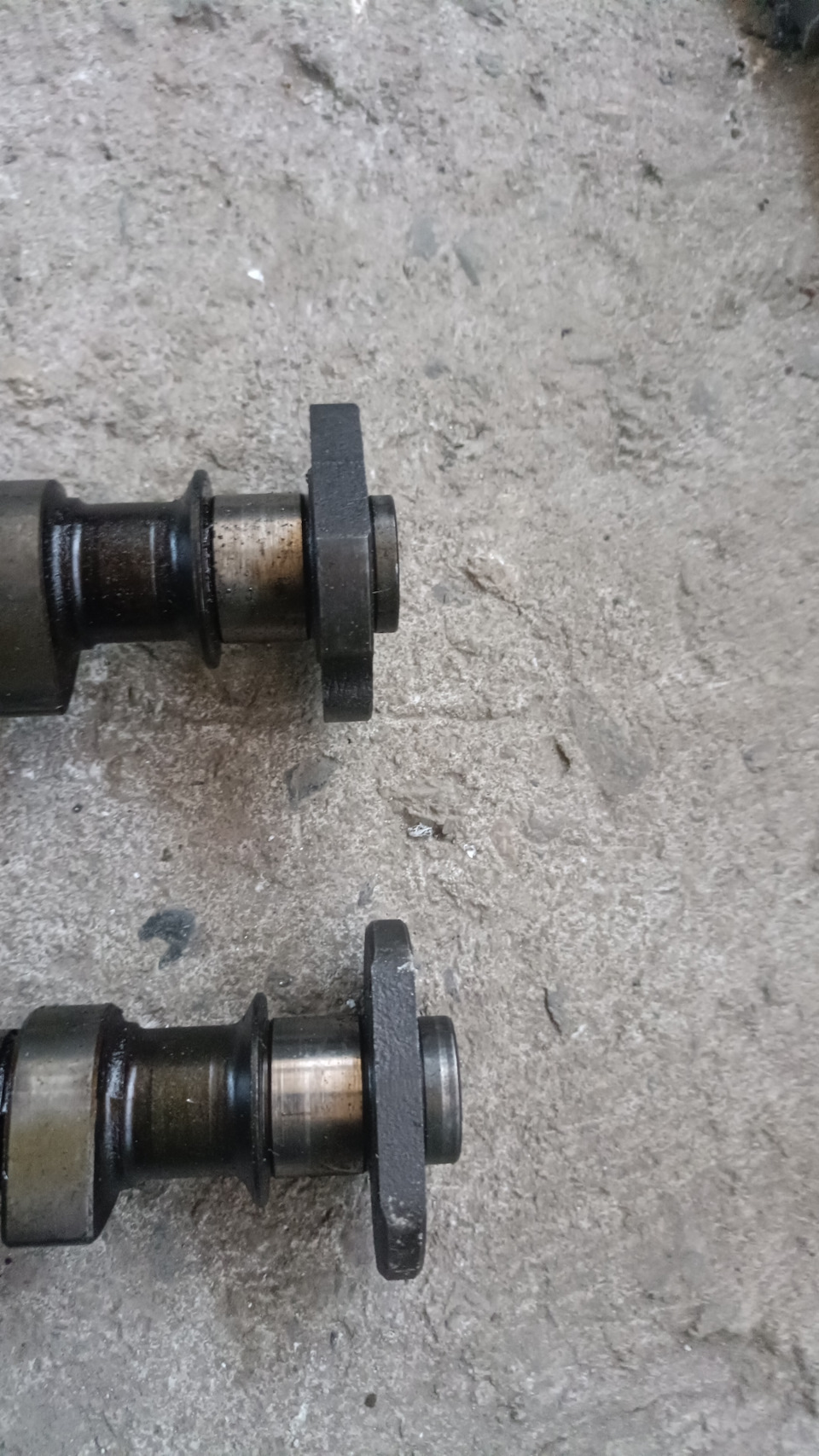 Распредвал бмв е34. M20 bmw распредвал. Распредвал на е30. Распредвал на бмв е46. Распредвал е60.