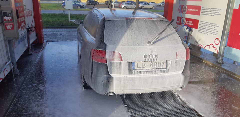 Photo from the logbook Audi A6 Avant (C6)