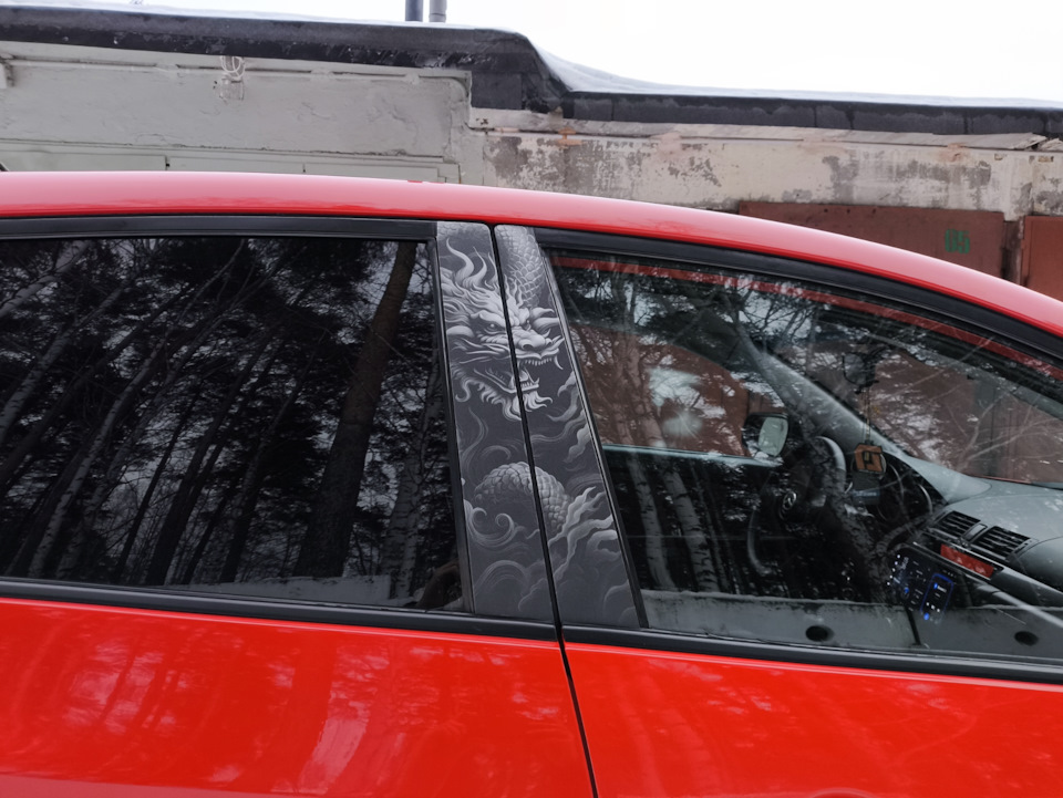 Дракон на стойке — Mazda 3 (1G) BK